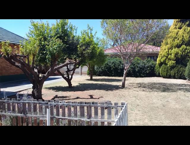 3 BEDROOM FREEHOLD SOLD IN STILFONTEIN EXT 1